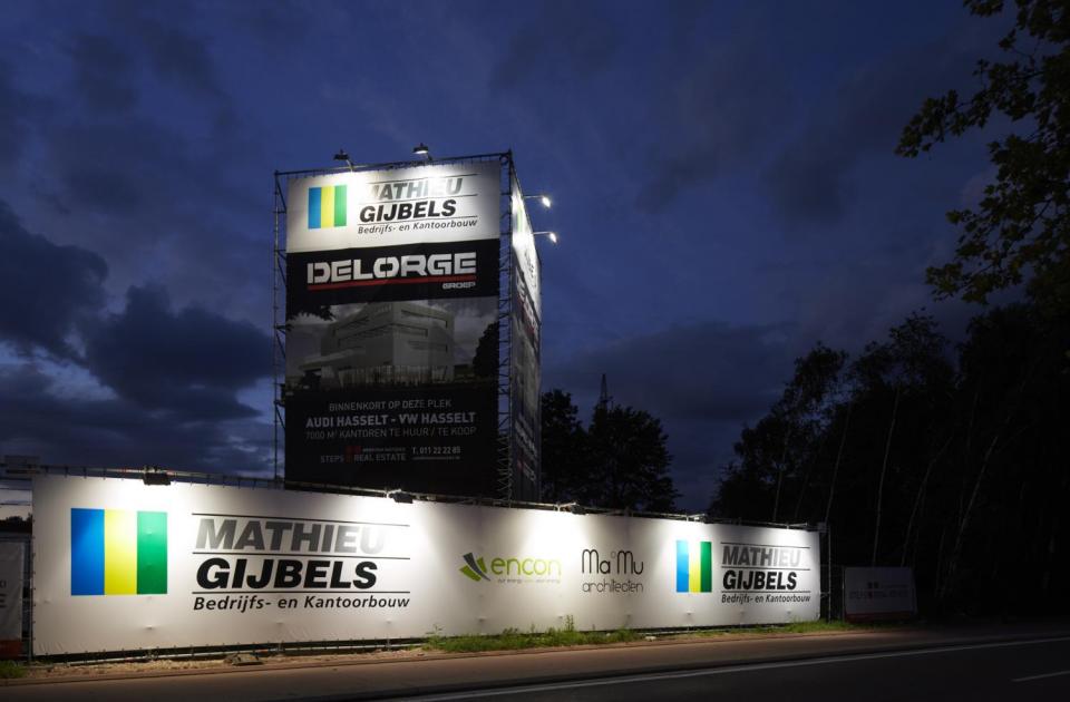 delorge business park hasselt volkswagen audi nieuwbouw garage bouwbedrijf mathieu gijbels limburg oudsbergen werf reclame publiciteit