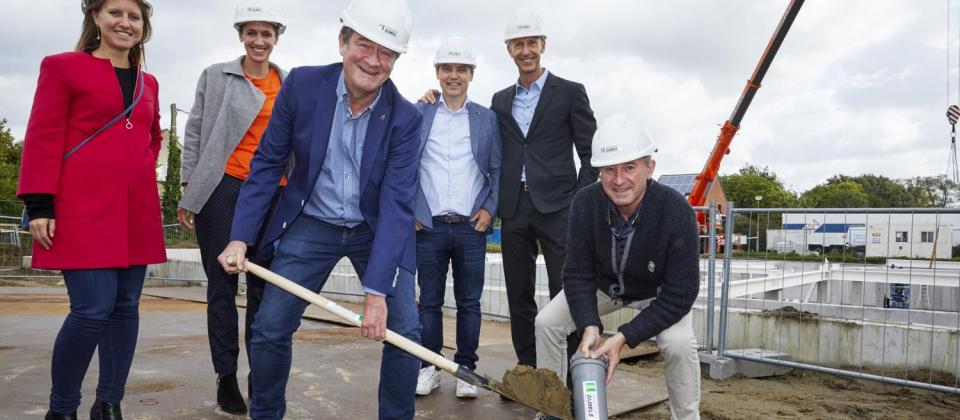 timecapsule wordt ingegraven Bendenti Herentals