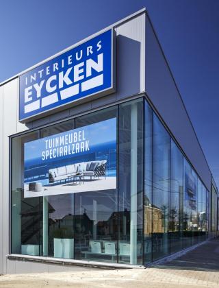 Mathieu Gijbels vernieuwde showroom Interieurs Eycken
