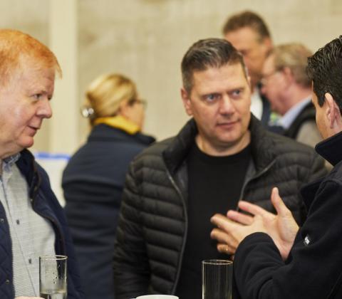 Mathieu Gijbels laat ondernemers verzamelen op het “Zuiderpark” in Genk 