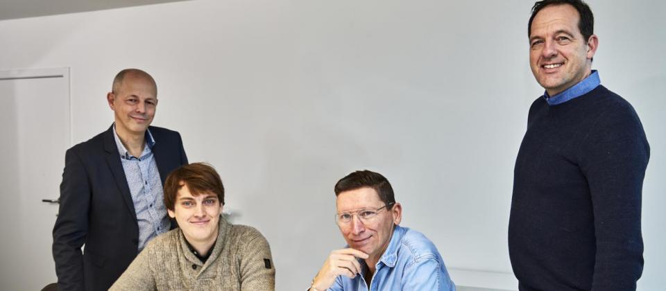 Mathieu Gijbels Zetel west - De voordenkers - Limburgs bouwbedrijf Mathieu Gijbels trekt westwaarts en verankert zich in Deinze