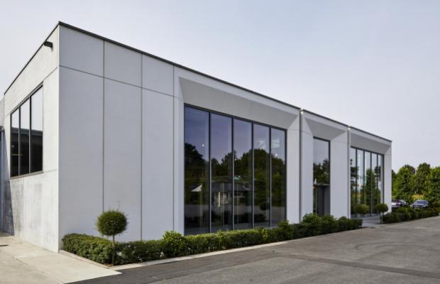 Vitralux, Renovatie, showroom, mathieu gijbels, betonbouw, staalbouw, 