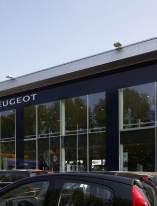 stedenbouw@lokeren.be