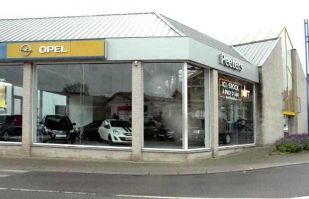 Opel Peeters