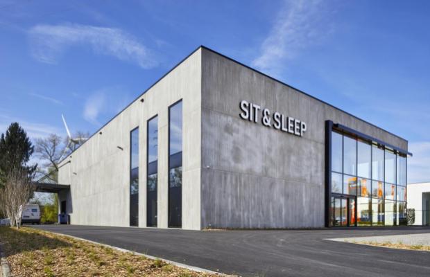 Sit & Sleep, Hasselt, Genkersteenweg, winkelpand, Mathieu Gijbels, Oudsbergen, nieuwbouw