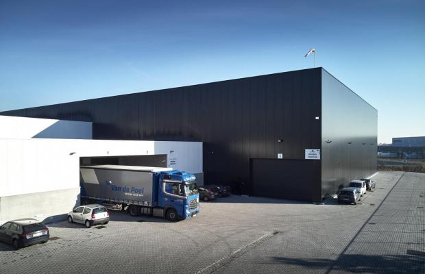 petsolutions accessoires chien chat benelux nouvelle entreprise de construction de treuils d'entrepôt mathieu gijbels limburg