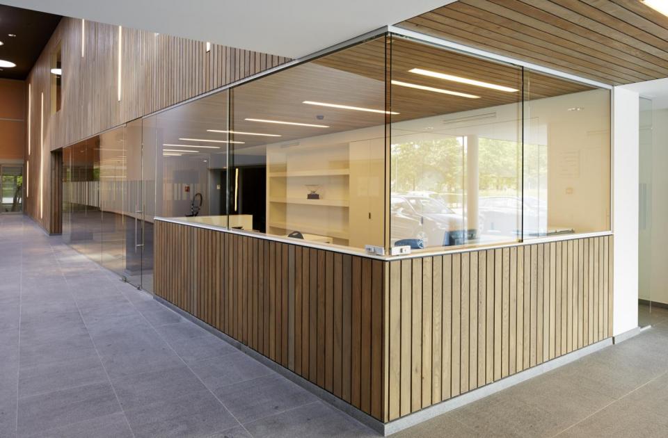 Kim Clijsters Sports & Health Club renovatie door aannemer Mathieu Gijbels