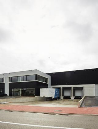 ALLURE VLOEREN