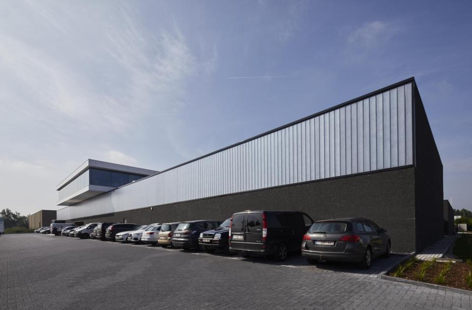 atlas copco rental nieuwbouw verhuis boom bouwbedrijf mathieu gijbels limburg