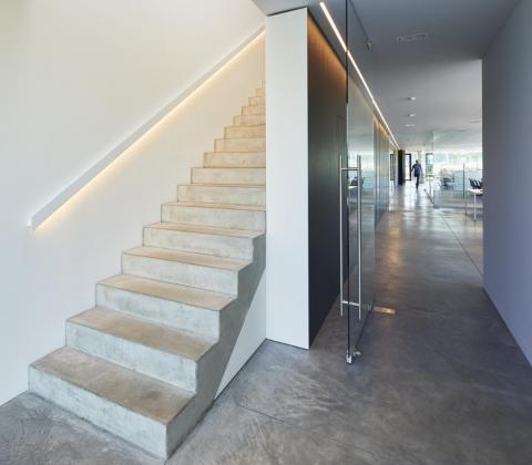 now to now intérieur Mathieu Gijbels