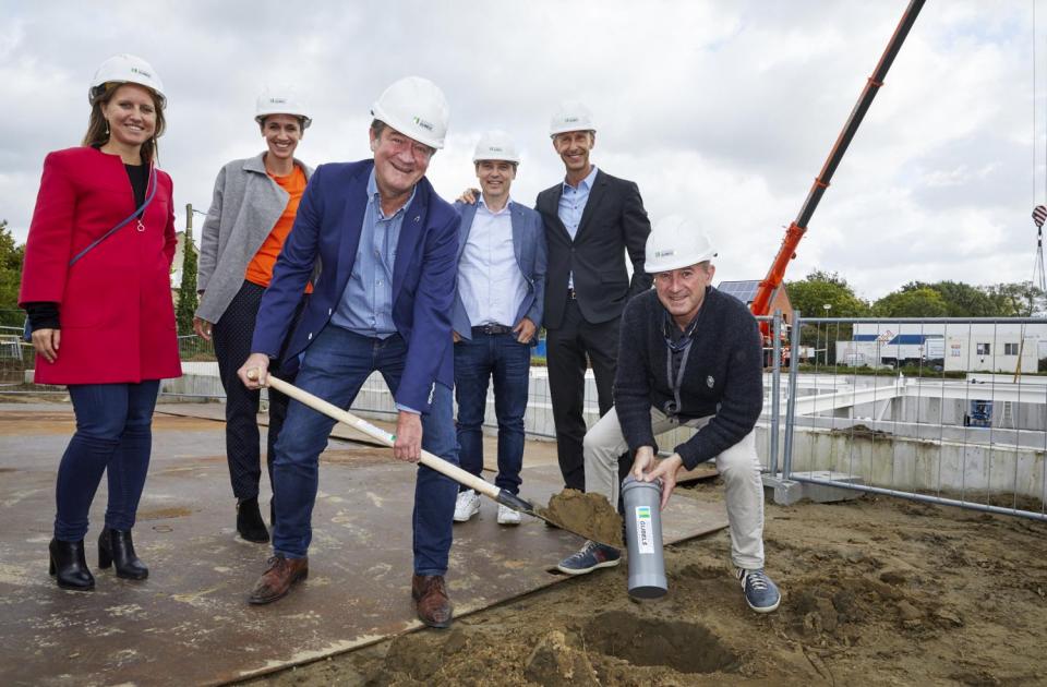 tandartsenpraktijk benedenti herentals nieuwbouw bouwbedrijf mathieu gijbels oudsbergen limburg eerste steen