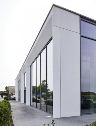 Vitralux, Renovatie, showroom, mathieu gijbels, betonbouw, staalbouw, 