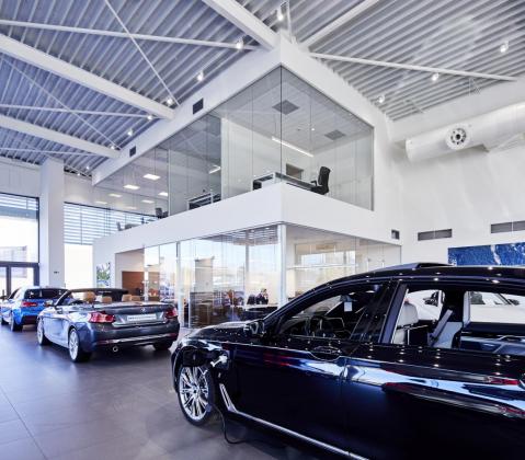 Mathieu Gijbels uit opglabbeek bouwt nieuwbouw concessie voor BMW van Osch in Zonhoven