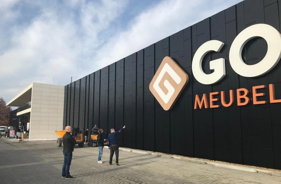 gova meubelen lier gevel renovatie inkom bouwbedrijf mathieu gijbels limburg oudsbergen werken