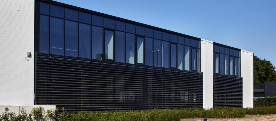 consenso advocatenbureau, genk limburg, nieuwbouw, bouwbedrijf mathieu gijbels, renovatiewerken, renovatie, kantoorgebouw