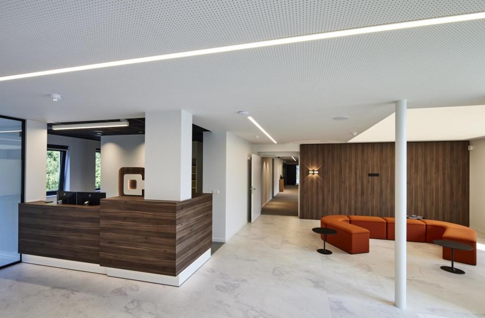 consenso advocatenbureau, genk limburg, nieuwbouw, bouwbedrijf mathieu gijbels, renovatiewerken, renovatie, kantoorgebouw