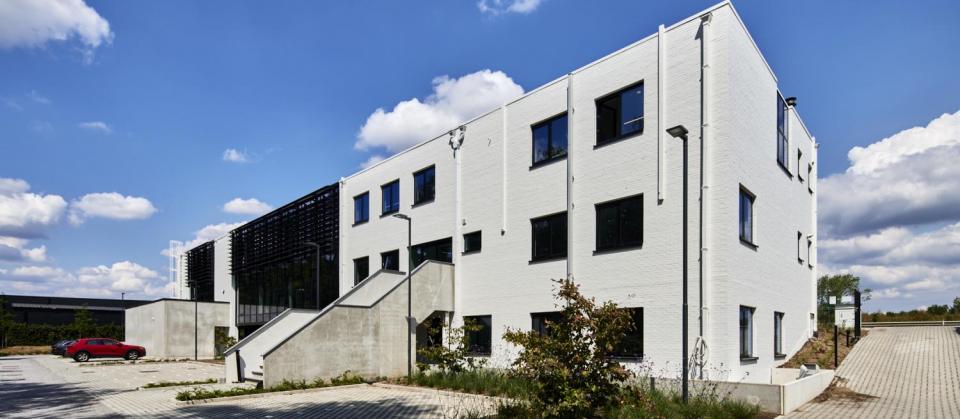 consenso advocatenbureau, genk limburg, nieuwbouw, bouwbedrijf mathieu gijbels, renovatiewerken, renovatie, kantoorgebouw