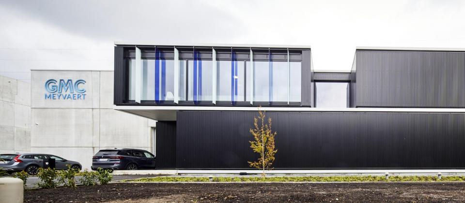 Meyvaert, interieur glas, balustradeglas, keramische tafelbladen, GMC, Dok Noord, Gent, Mathieu Gijbels, Opglabbeek, Oudsbergen, nieuwbouw, bouwen