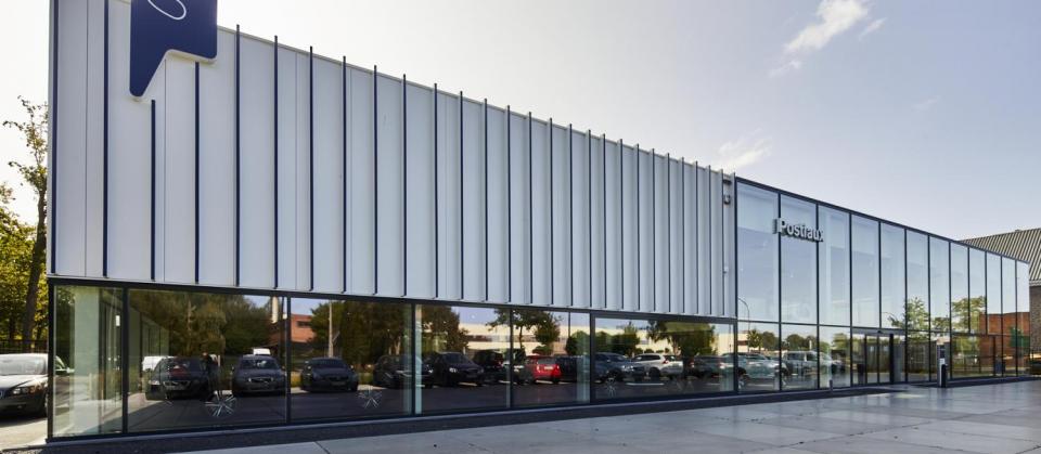 Volvo Postiaux, garage, Mathieu Gijbels, Oudsbergen, Schoten, garagebouw, nieuwbouw, garagebedrijf, brecht