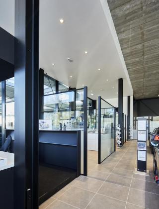 DaVo Tongeren, BMW & MINI Concessie, nieuwbouw, garagebouw, Mathieu Gijbels