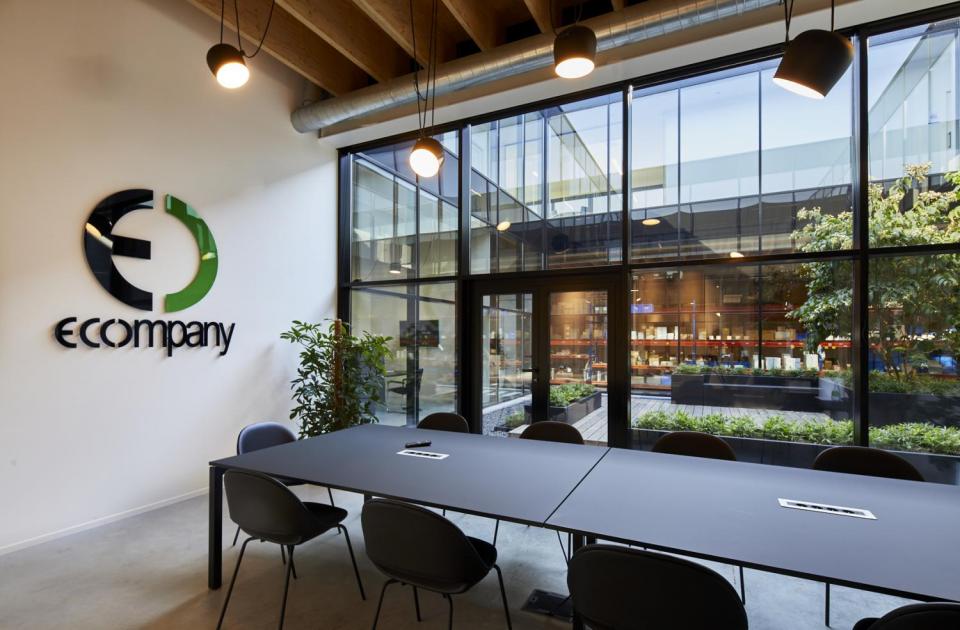 Ecompany, bekkevoort, mathieu gijbels, kantoorbouw, nieuwbouw, opslaghal