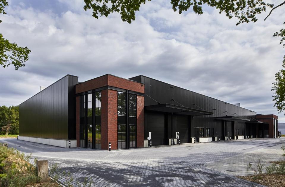 Building Today, Timeless Woods, Hangar 29, essen, nieuwbouw, vastgoedproject, loods, units, industriebouw, mathieu gijbels 