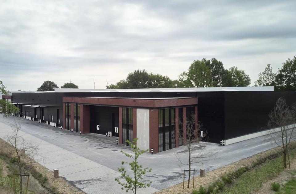 Building Today, Timeless Woods, Hangar 29, essen, nieuwbouw, vastgoedproject, loods, units, industriebouw, mathieu gijbels 