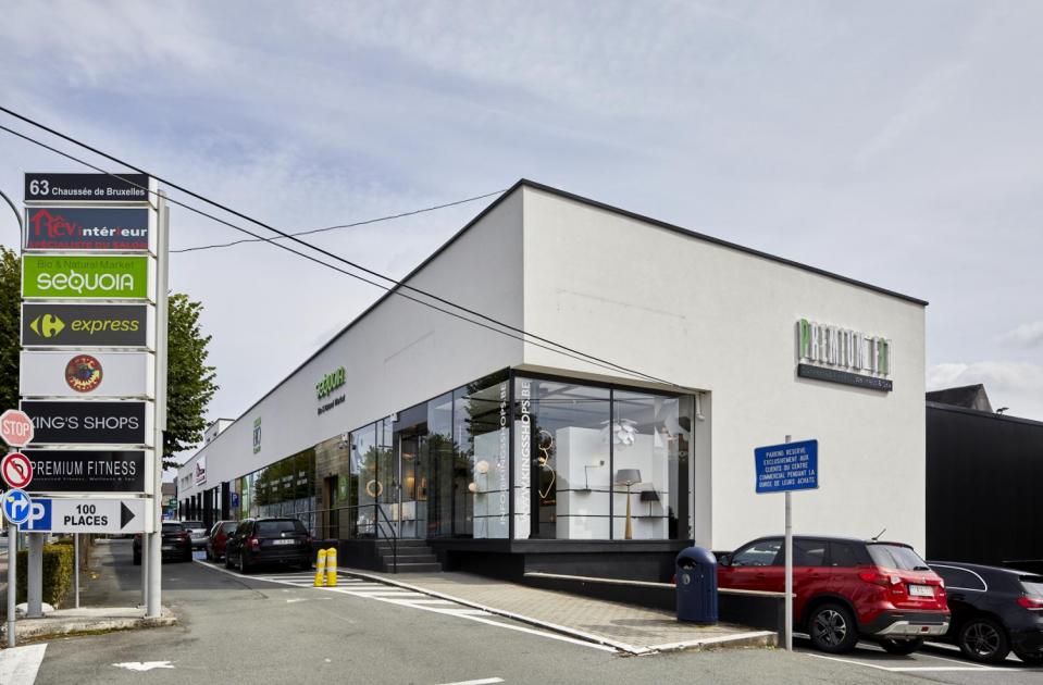 Virimmo, winkelpand, pand, gevelrenovatie, gevel, mathieu gijbels, bouwbedrijf, renovatie
