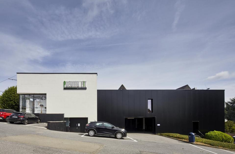 Virimmo, winkelpand, pand, gevelrenovatie, gevel, mathieu gijbels, bouwbedrijf, renovatie