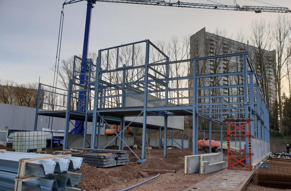 Setip, nieuwbouw, ganshoren, staalbouw, mathieu gijbels, oudsbergen, industriehal, kantoorgebouw, de voordenkers