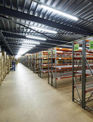Euro logistic, Square 19 , nieuwbouw, mathieu gijbels, opslaghal, bouwdroom, staalbouw, betonbouw, renovatie