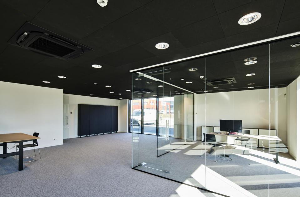 Kvik, winkelpand, staalbouw, mathieu gijbels, nieuwbouw, de voordenkers,  Kvik – Keuken, Badkamer & Garderobe 