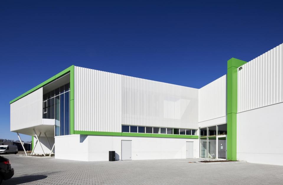 Patronale Samco, Heusden-Zolder kantoor, opslagruimte en dispatching kmo - units, nieuwbouw, bouwdroom, staalbouw, betonbouw, mathieu gijbels