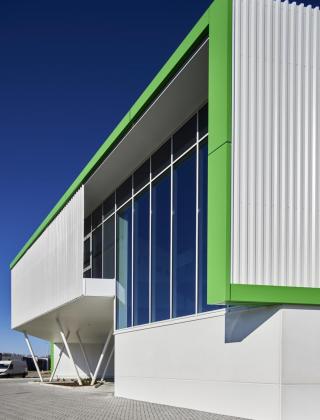Patronale Samco, Heusden-Zolder kantoor, opslagruimte en dispatching kmo - units, nieuwbouw, bouwdroom, staalbouw, betonbouw, mathieu gijbels