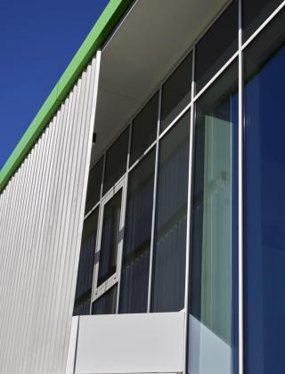 Patronale Samco, Heusden-Zolder kantoor, opslagruimte en dispatching kmo - units, nieuwbouw, bouwdroom, staalbouw, betonbouw, mathieu gijbels