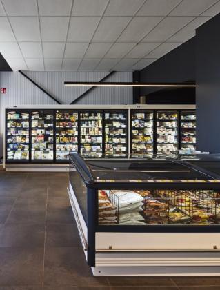 AD Delhaize koersel, winkelpand, uitbreiding winkelpand, renovatie, mathieu gijbels, winkelruimte, retail bouw