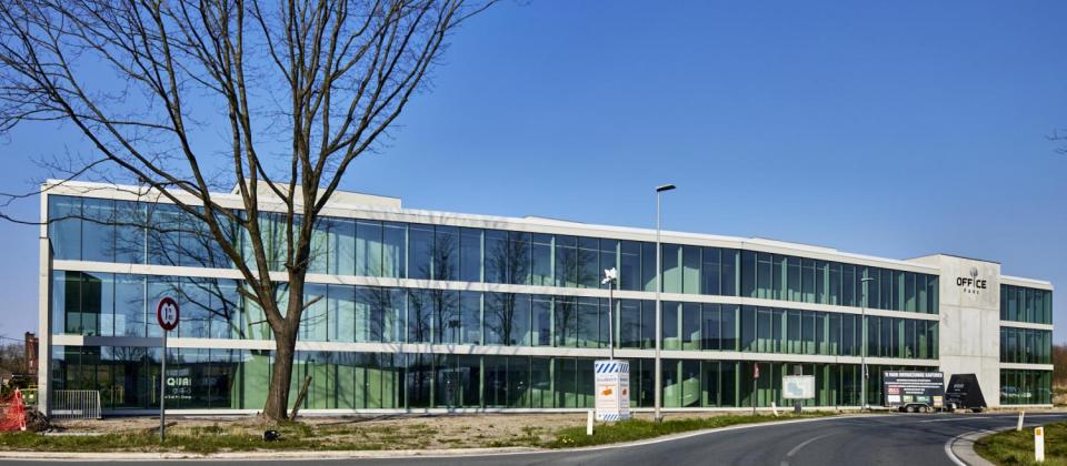 Office park Lokeren, Mathieu gijbels, Van De voorde invest, kantoorgebouw, nieuwbouw, kantoren in lokeren,