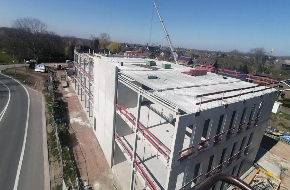 Office park Lokeren, Mathieu gijbels, Van De voorde invest, kantoorgebouw, nieuwbouw, kantoren in lokeren,