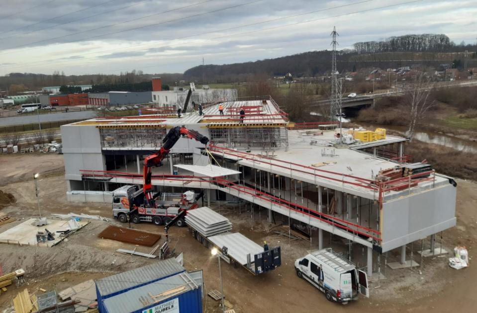 Tandartsenpraktijk Dentius, diest, Mathieu Gijbels, Betonbouw, bouwteam, industriebouw