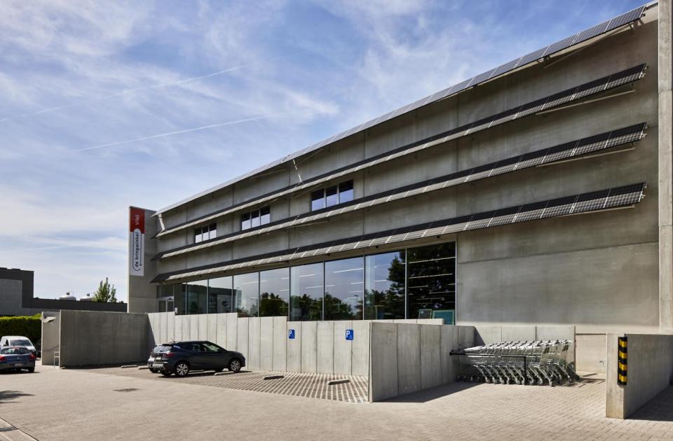 Kringloopwinkel Vites, Televil, Sint-Pieters-Leeuw, nieuwbouw, HUB, winkelpand, winkel bouwen, retailbouw, bedrijfsgebouw, staalbouw, betonbouw