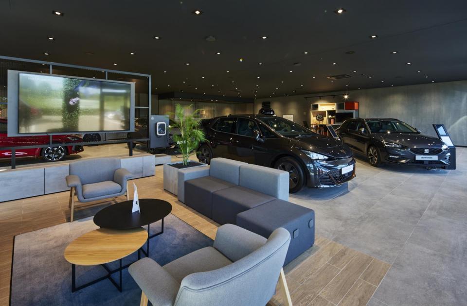 Delorge Tongeren - mathieu gijbels - renovatie - garagebouw - garage renoveren - staalbouw - betonbouw