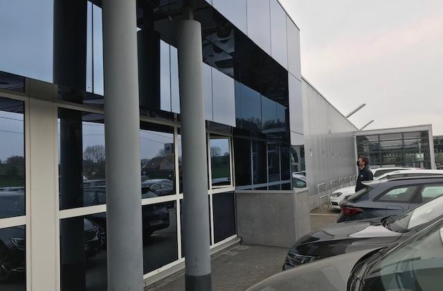Delorge Tongeren - mathieu gijbels - renovatie - garagebouw - garage renoveren - staalbouw - betonbouw