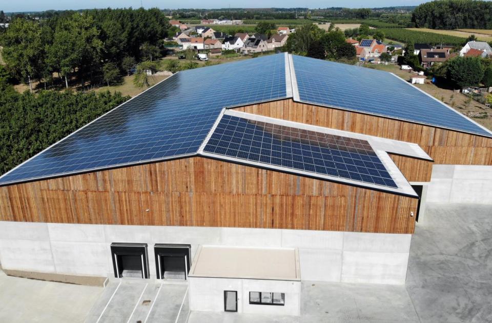 Devos Group, Zepperen, fruitbedrijf, nieuwbouw, loods, opslaghal, heropbouw, mathieu gijbels, de voordenkers