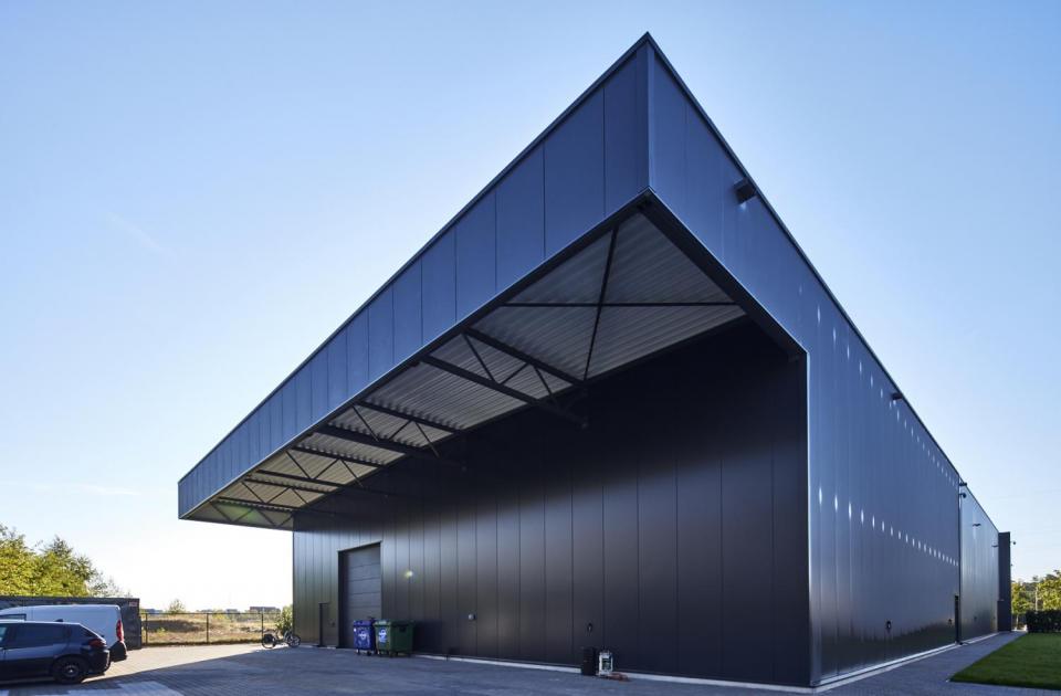 Digoo-it, uitbreiding, mathieu gijbels, Lommel, bedrijfspand, staalbouw, betonbouw