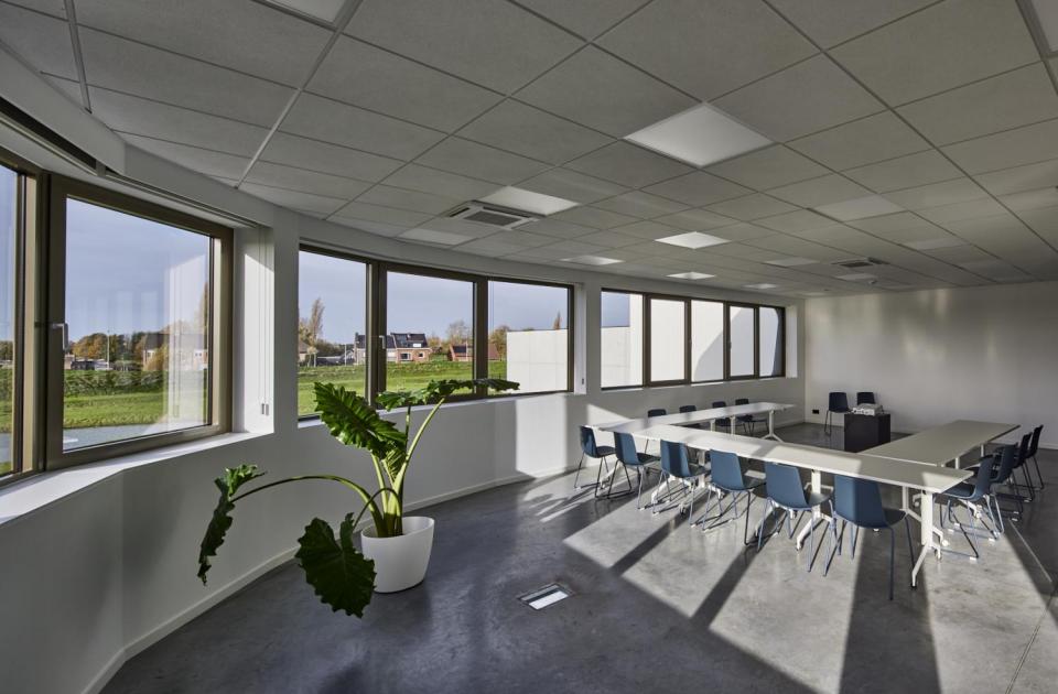 Multi Masters, Mathieu gijbels, nieuwbouw, staalbouw, bedrijfsgebouw, kantoorgebouw, magazijn bouwen