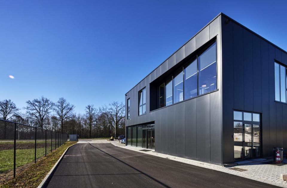 Van Der Heijden Internationale Transporten, hoensbroek, mathieu gijbels, nieuwbouw, industriebouw