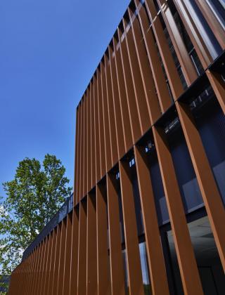 Vajra Nijvel - Mathieu Gijbels - industriebouw - kantoorbouw - bouwbedrijf limburg