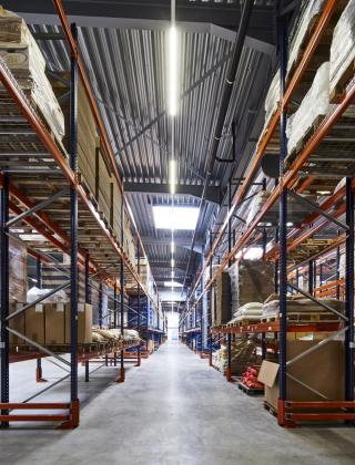 Vajra Nijvel - Mathieu Gijbels - industriebouw - kantoorbouw - bouwbedrijf limburg - nieuwbouw