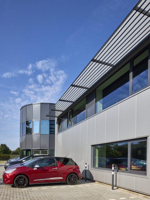Oqema pelt nieuwbouw industrie